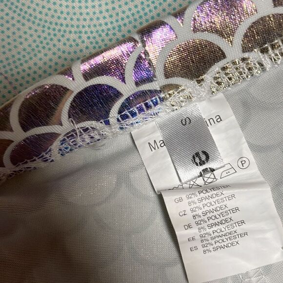 Mermaid Scale Booty Shorts Women’s Pastel Rainbow, Size Small - Picture 3 of 4